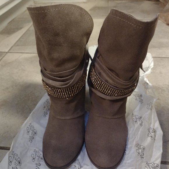 Naughty Monkey Booties - Picture 3 of 8